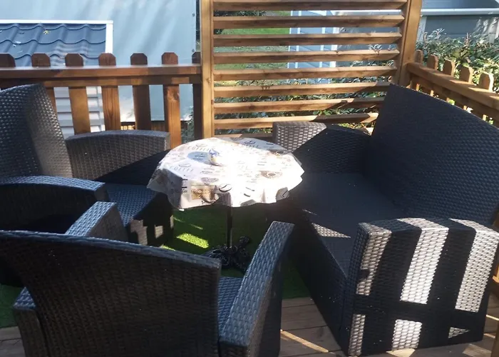 Chalet Kamp alanı *